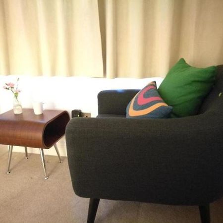 Lovet Homestay Londra Exterior foto