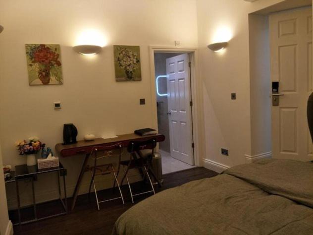 Lovet Homestay Londra Exterior foto